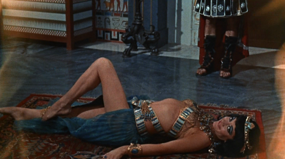 Carry on Cleo