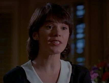 Wade Wells (Sabrina Lloyd)