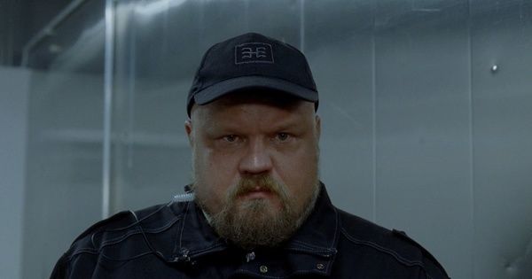 Shop Security Guard