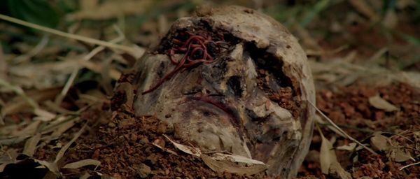 Zombi 2
