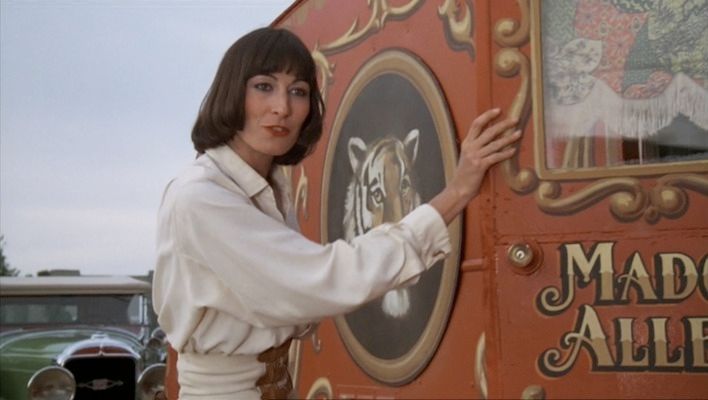 Shot from The Postman Always Rings Twice