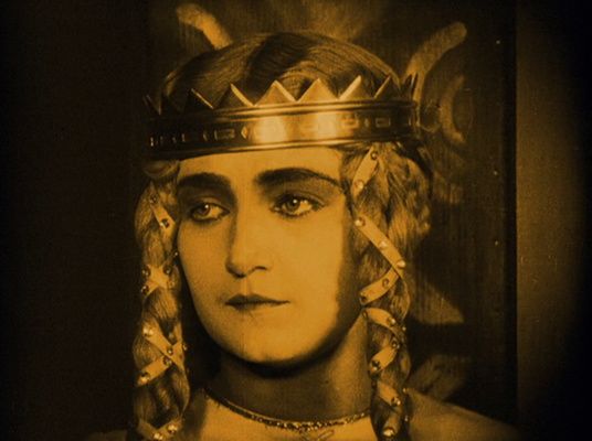 Shot from Die Nibelungen: Siegfried