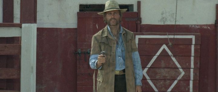 Shot from Il mercenario