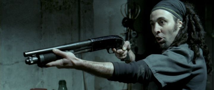 Shot from Les morsures de l'aube