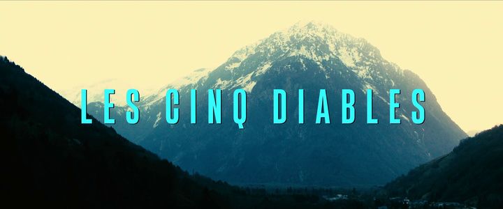 Title screen of Les cinq diables