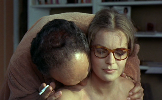 Shot from Les choses de la vie