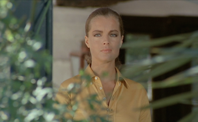 Shot from La piscine