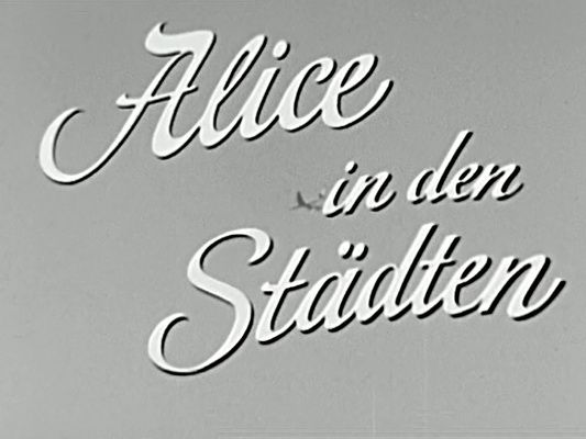 Title screen of Alice in den Städten