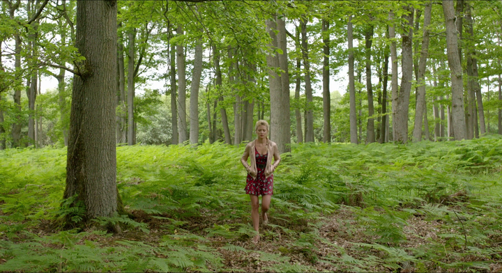Best snapshot from Une famille à louer