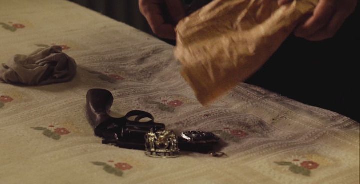 Movie screenshot to guess (shot #116862)
