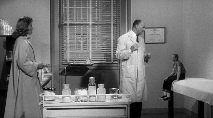 Movie screenshot to guess (shot #105024)