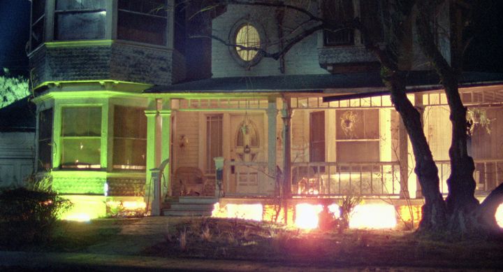 Movie screenshot to guess (shot #98215)